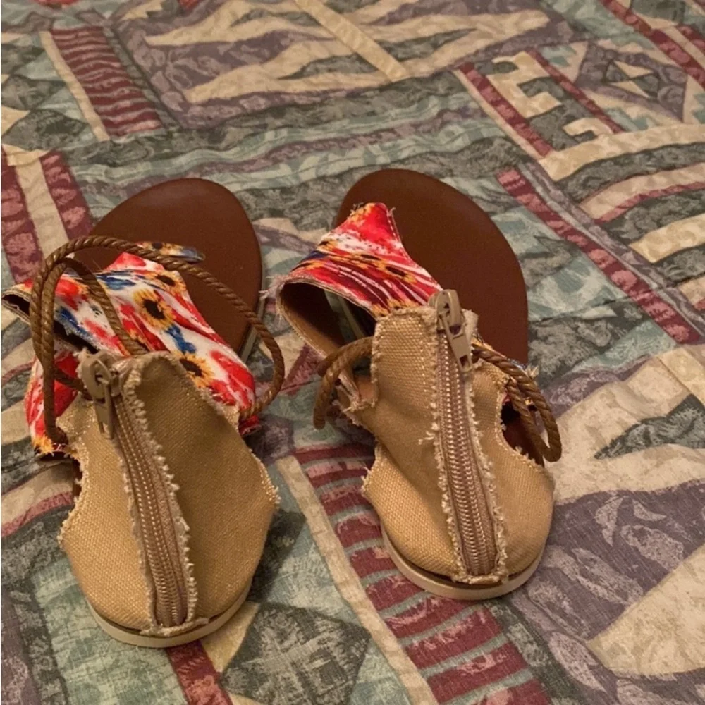 Boho gladiator canvas sandal size 7 - Picture 2 of 3